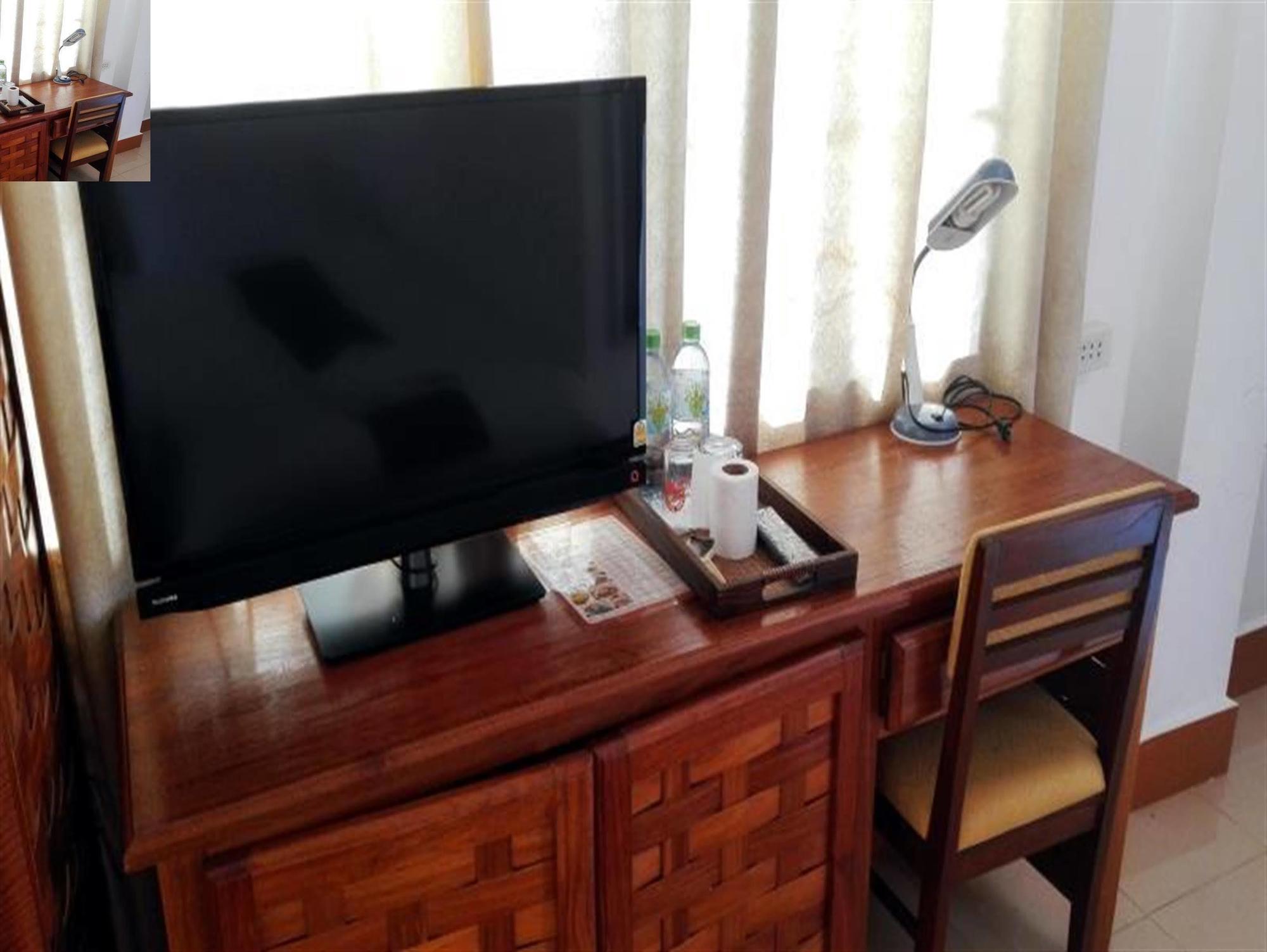 Nalinthone Guesthouse Ban Nongdouang Экстерьер фото
